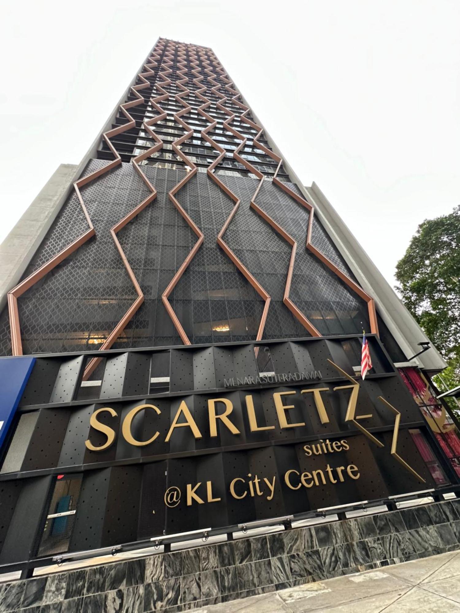 Scarletz Suites Klcc By Aura Kuala Lumpur Bagian luar foto