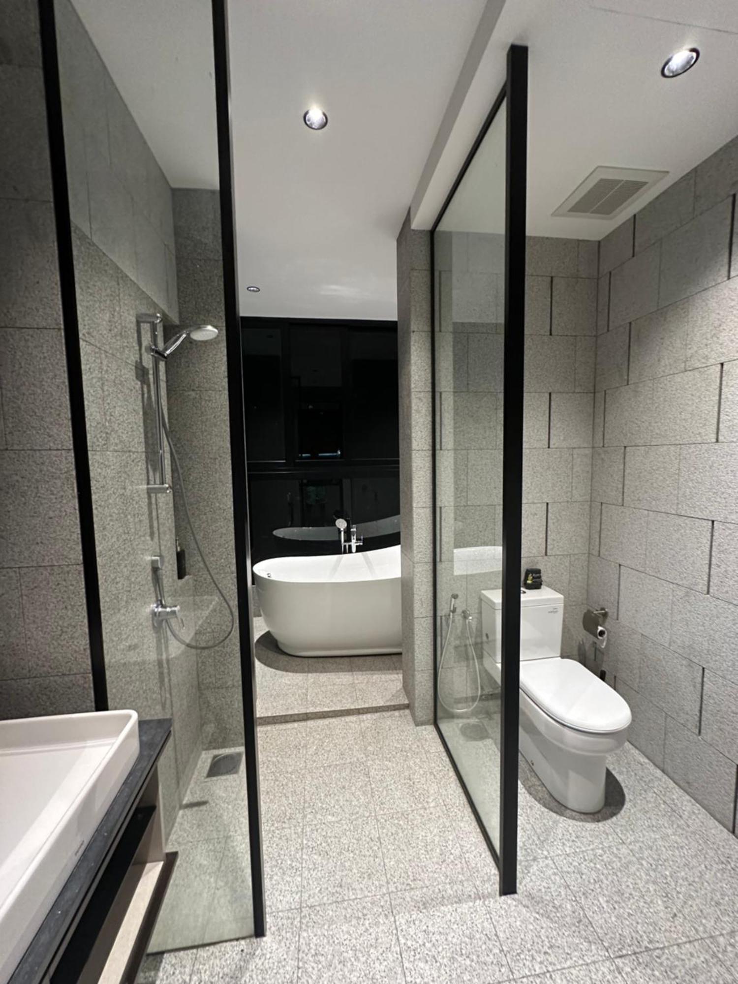 Scarletz Suites Klcc By Aura Kuala Lumpur Bagian luar foto