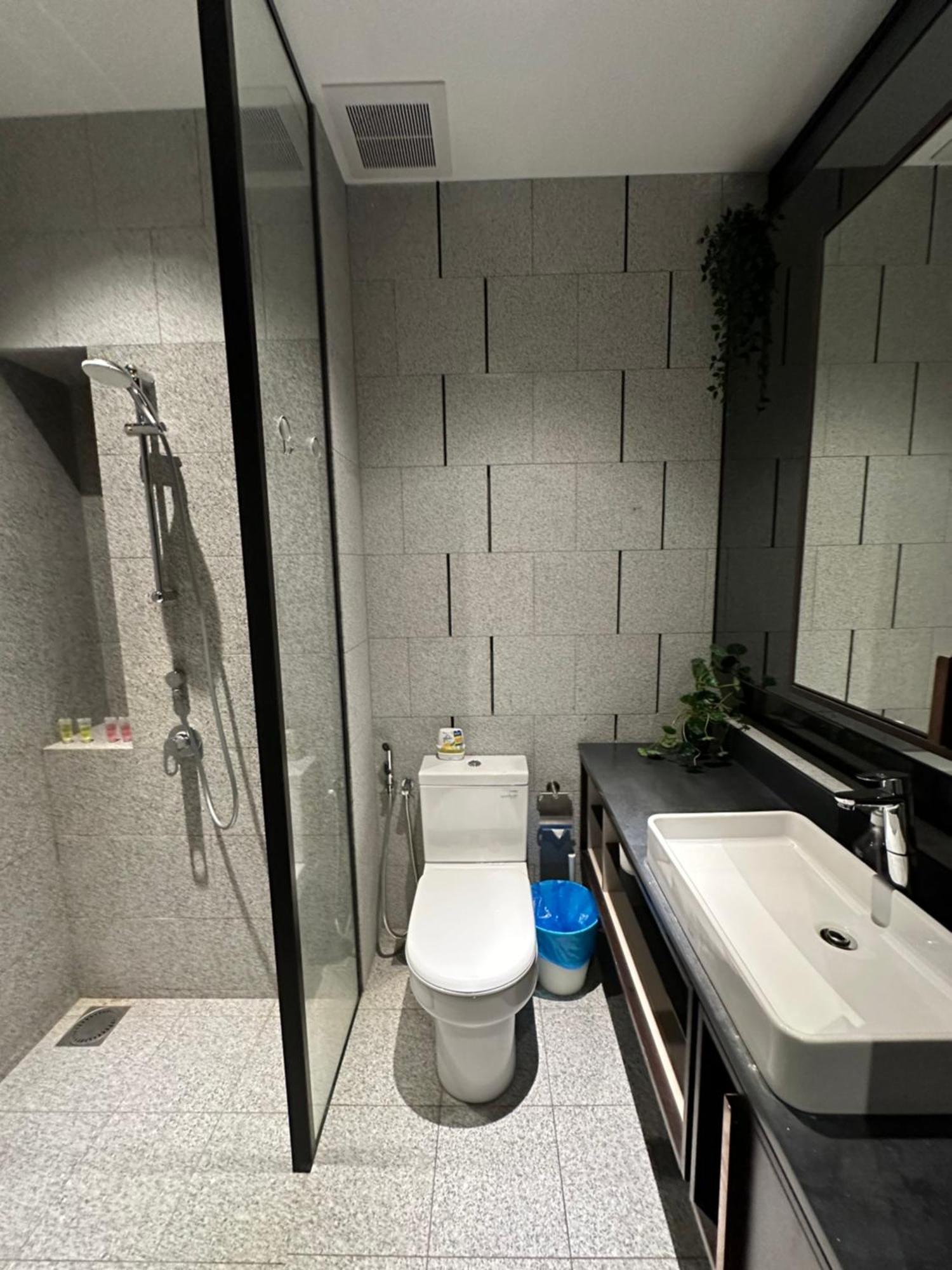 Scarletz Suites Klcc By Aura Kuala Lumpur Bagian luar foto