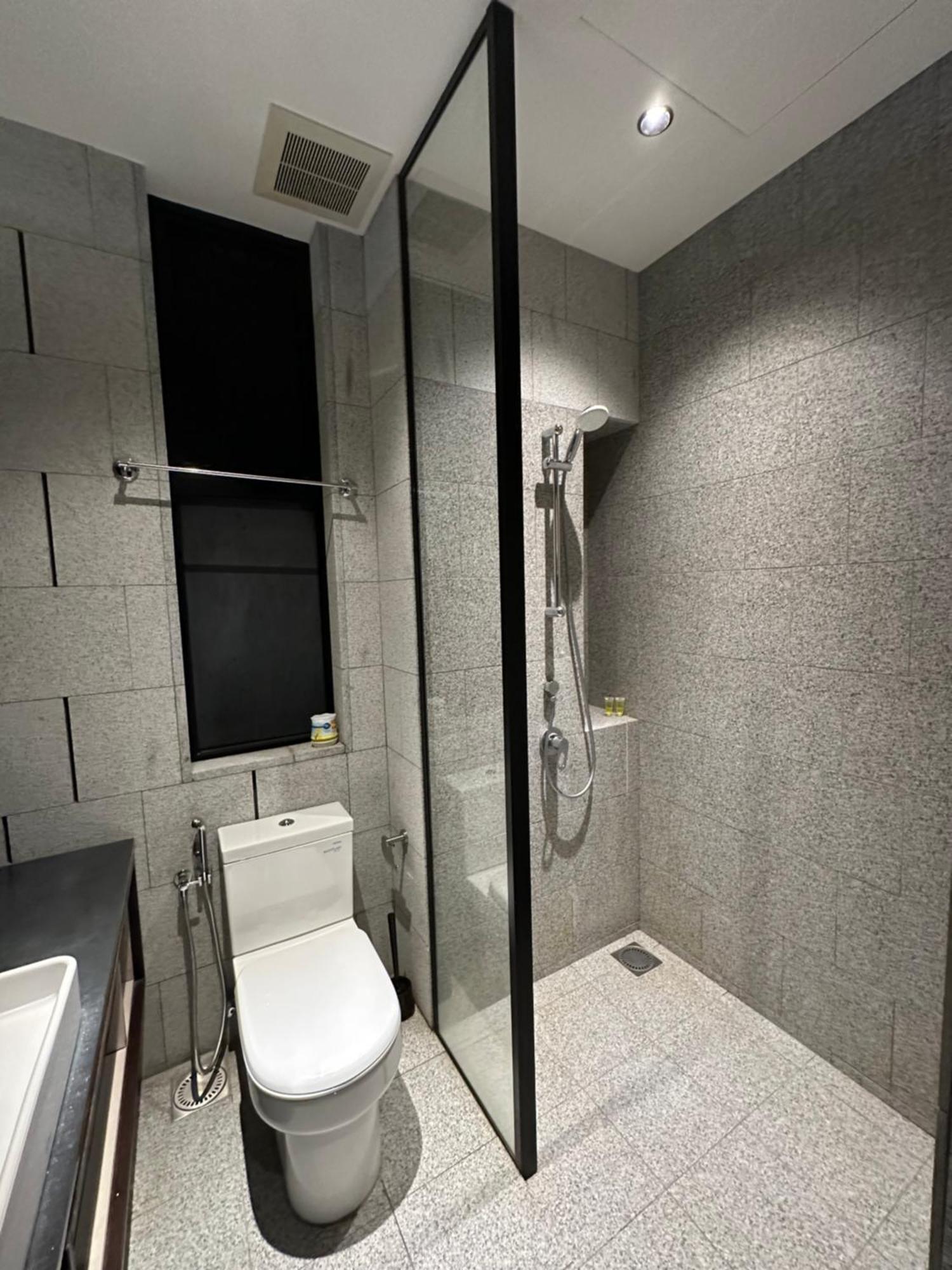 Scarletz Suites Klcc By Aura Kuala Lumpur Bagian luar foto