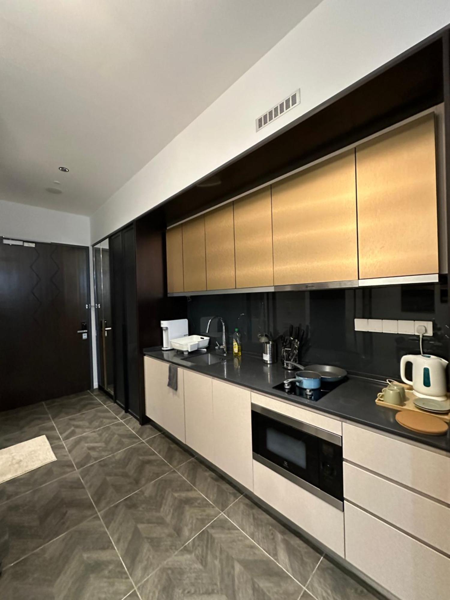 Scarletz Suites Klcc By Aura Kuala Lumpur Bagian luar foto